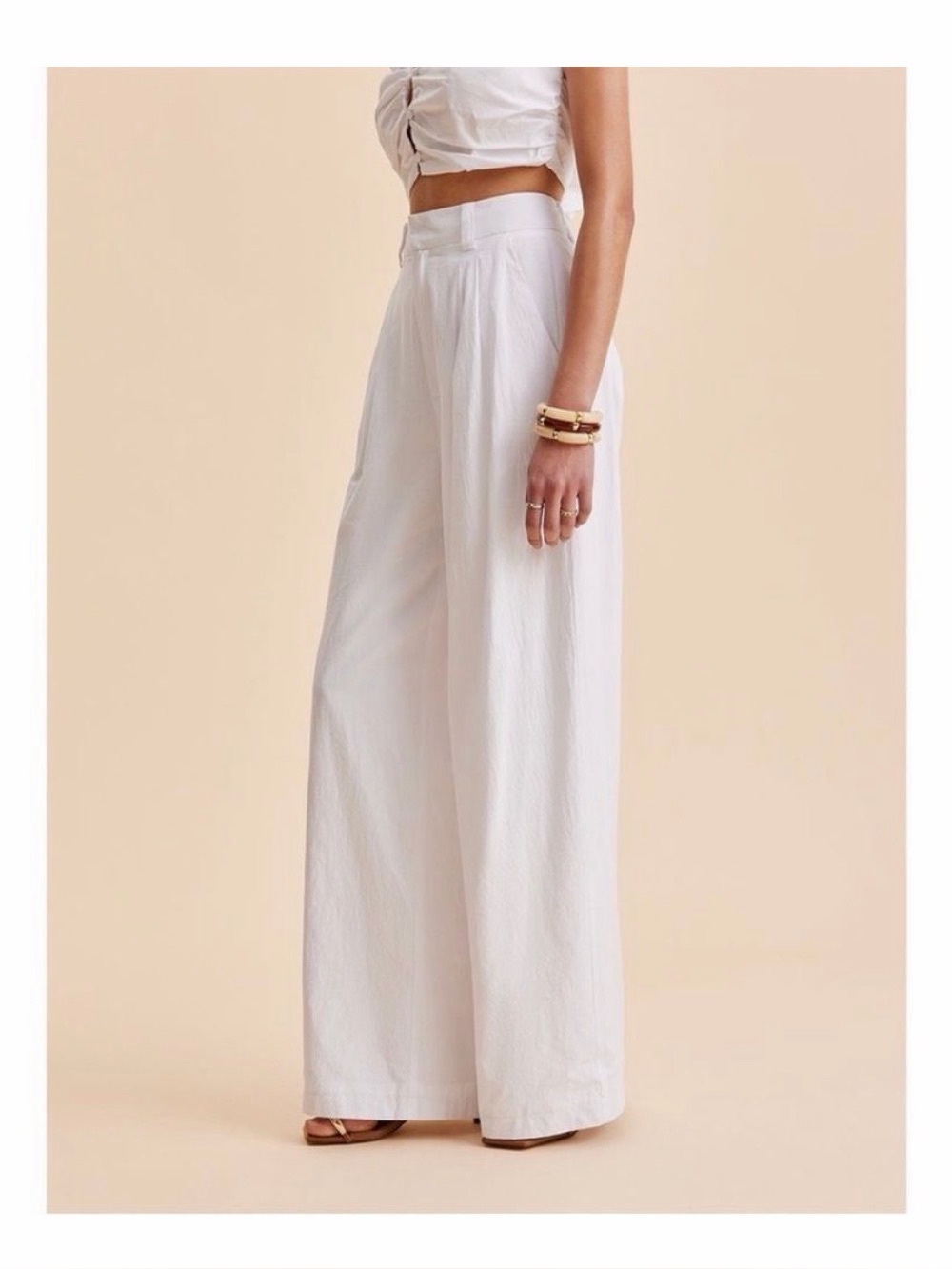 XXLThe perfect pair! Roolee Colab-Soft White Wide Leg with Elastic Waist & Belt